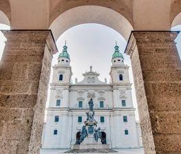 buchbinder-salzburg-domplatz